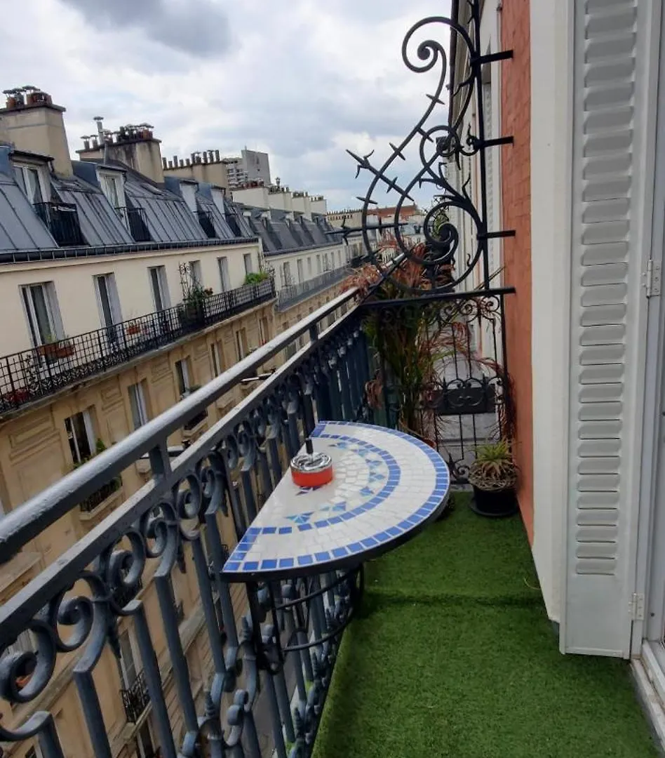 Appartement Paris Centre 0*,
